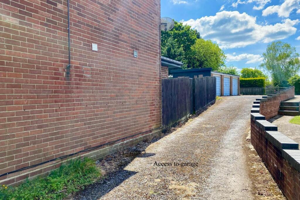 Additional image 10 of Hampshire Hatches Lane, BH24