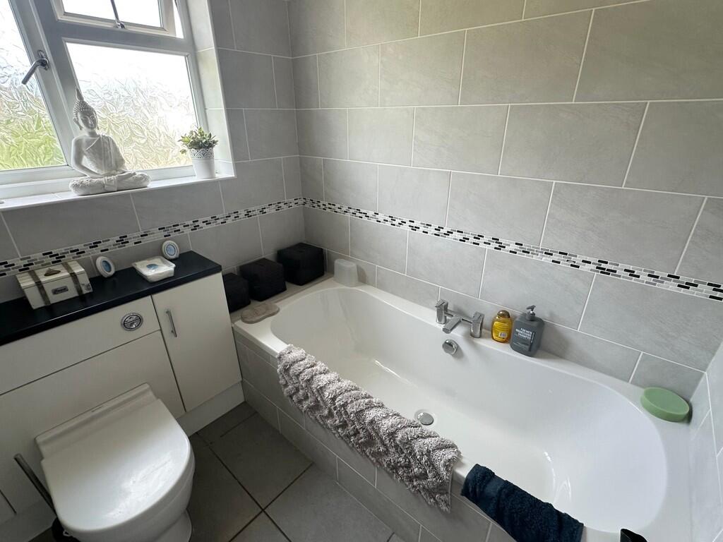 Additional image 17 of Queens Park Avenue, Bournemouth