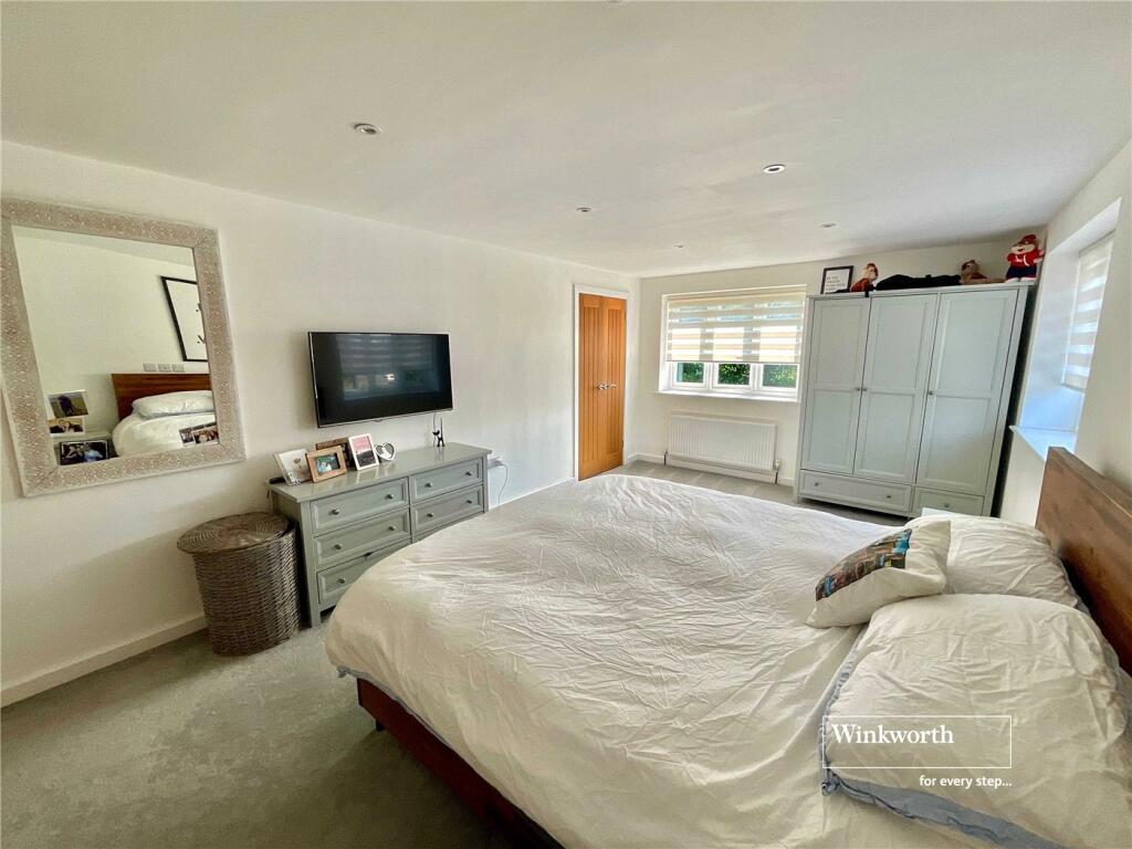 Additional image 4 of Kennard Road, New Milton, Hampshire, BH25