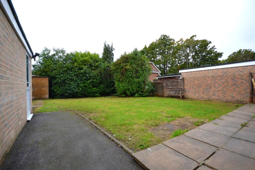 Additional image 20 of Bugdens Lane, Verwood