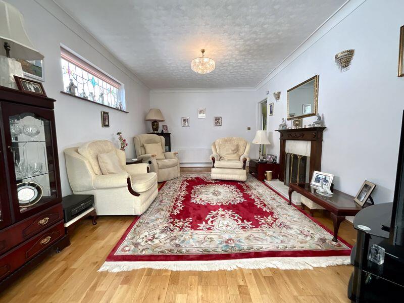 Additional image 5 of Braemar Avenue, Hengistbury Head