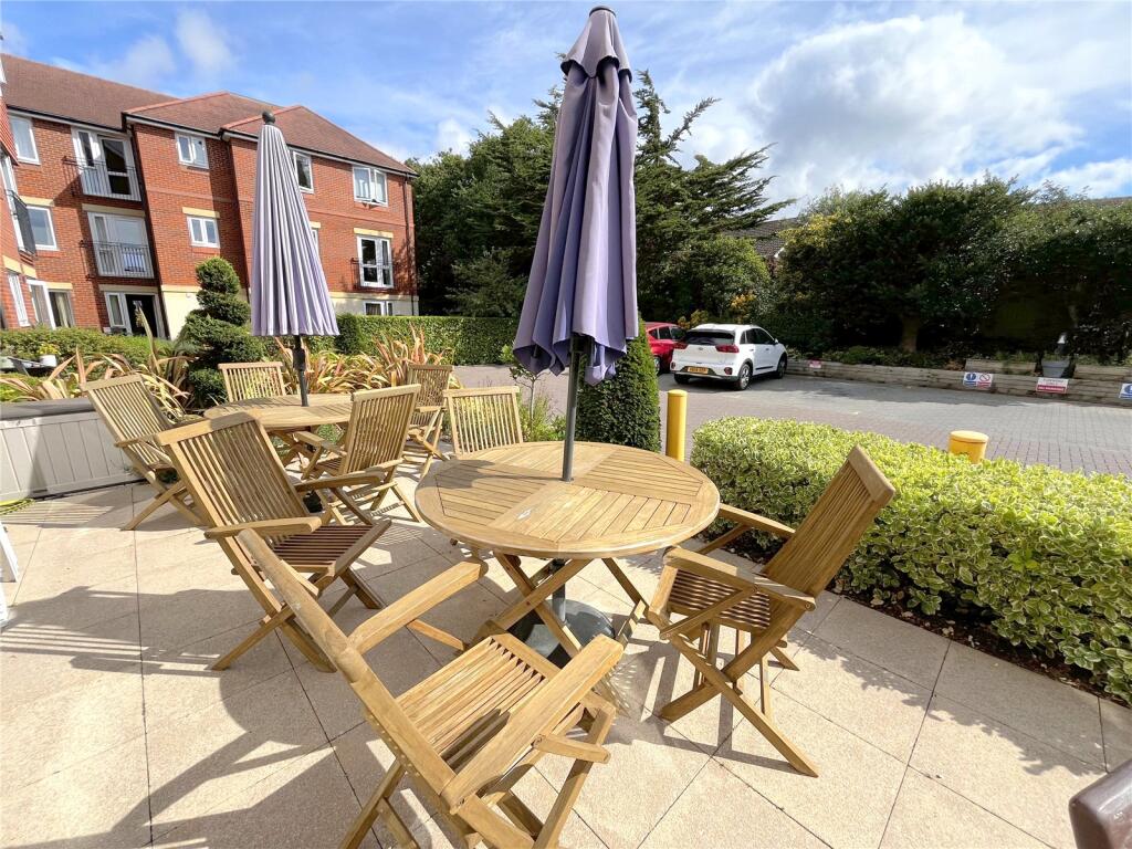 Additional image 4 of Stuart Road, Highcliffe, Christchurch, Dorset, BH23