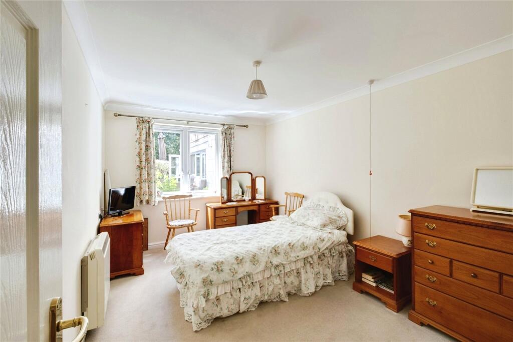 Additional image 6 of Highview Court, Highcliffe