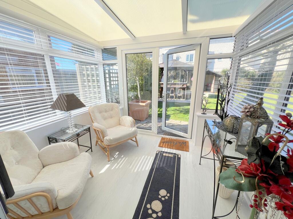 Additional image 4 of Woodlands Road, Barton On Sea, New Milton, Hampshire. BH25 7NS