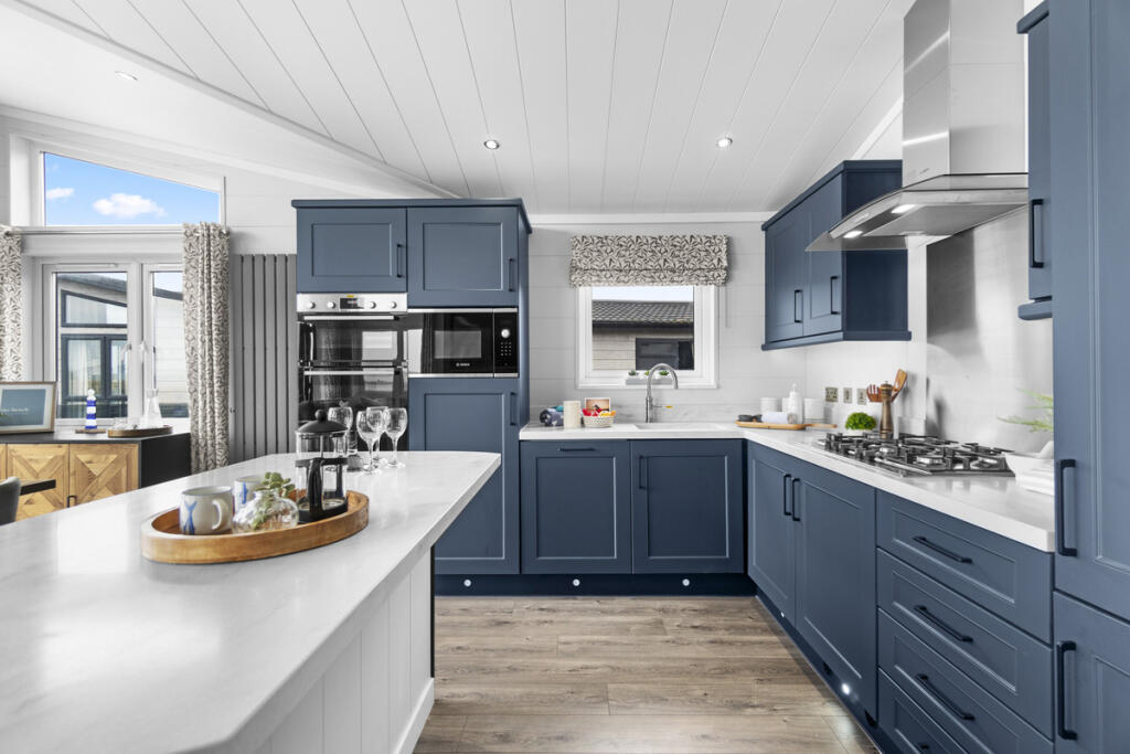Additional image 4 of Christchurch Road, New Milton, BH25