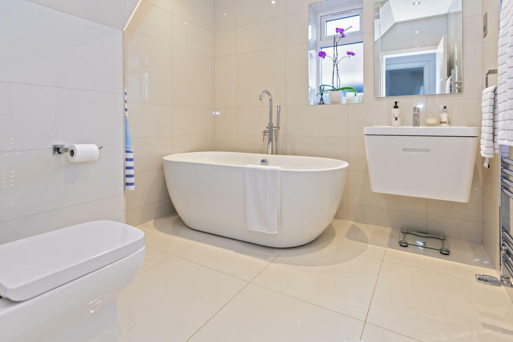 Additional image 15 of **5 Bed High End House in Queens Park**