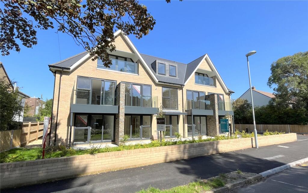 Vita Maris, 19-21 Wortley Road, Highcliffe, Dorset, BH23
