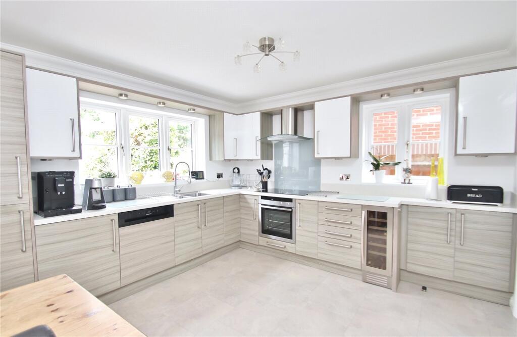 Additional image 5 of School Close, Verwood, Dorset, BH31