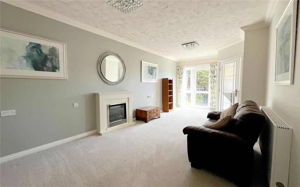 Additional image 3 of Stuart Road, Highcliffe, Christchurch, Dorset, BH23
