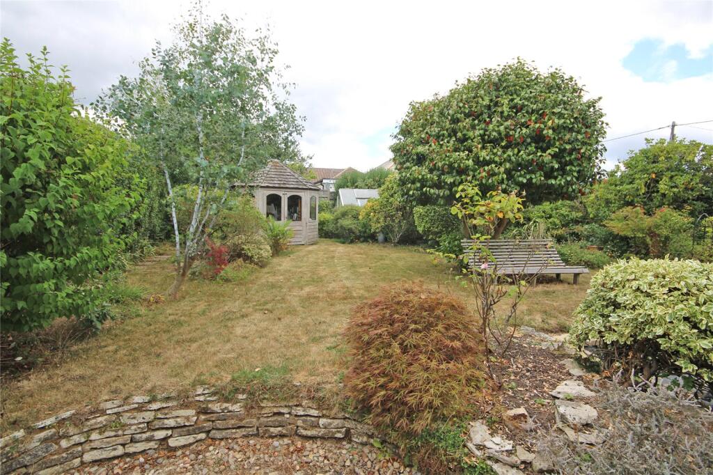 Additional image 12 of Seaward Avenue, Barton on Sea, New Milton, Hampshire, BH25