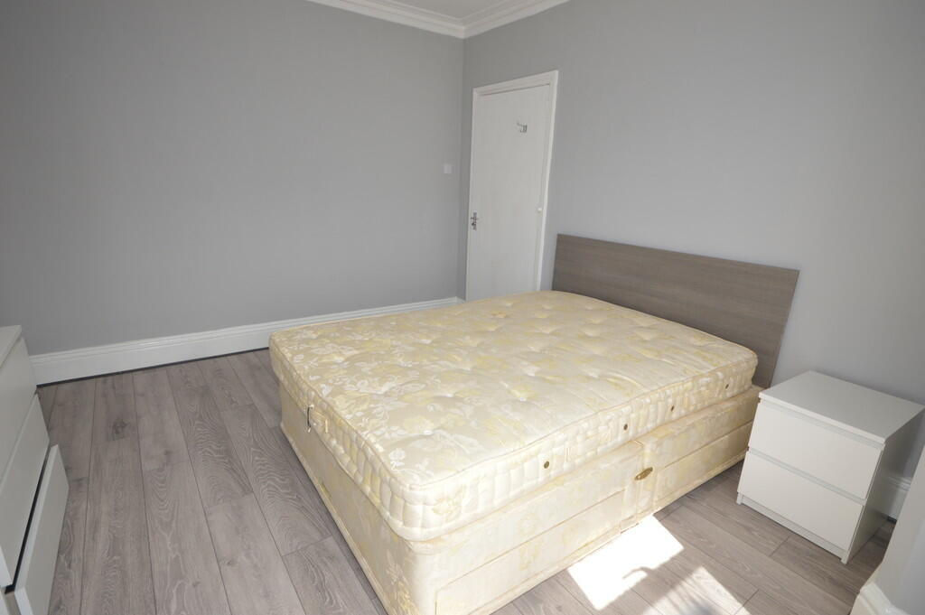 Additional image 6 of Malmesbury Park Road, Charminster