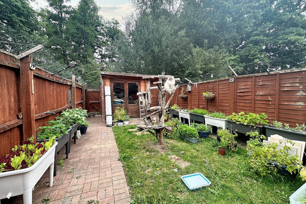 Additional image 13 of Ringwood