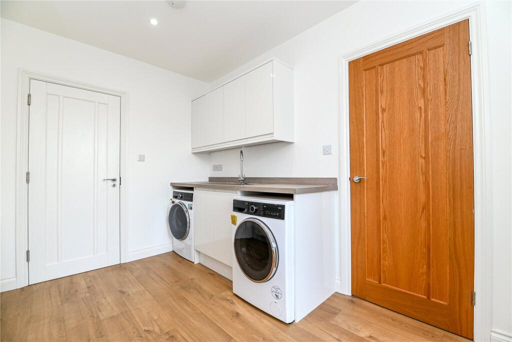 Additional image 11 of Barton Way, Barton on Sea, New Milton, Hampshire, BH25