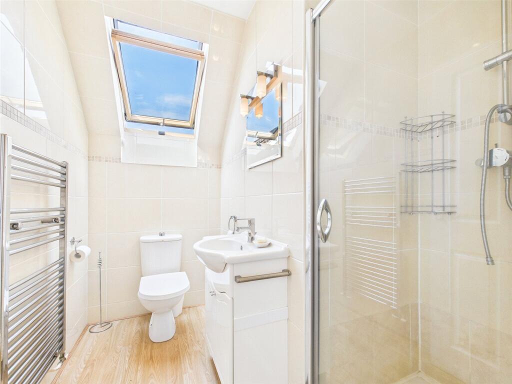 Additional image 15 of Waterford Gardens, Highcliffe, Christchurch, Dorset, BH23