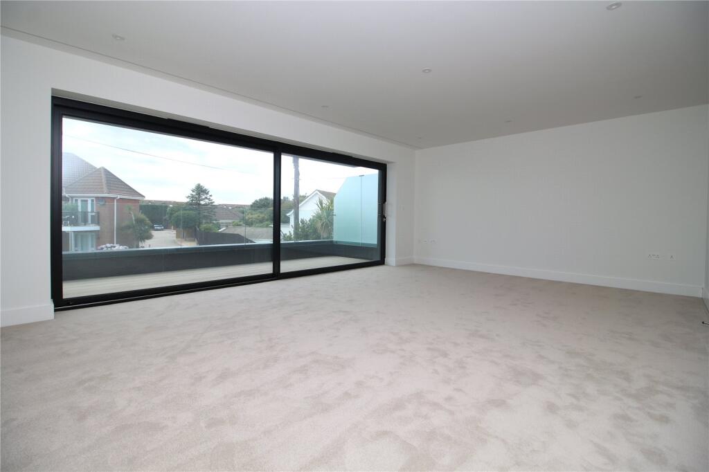 Additional image 14 of First Marine Avenue, Barton On Sea, Hampshire, BH25