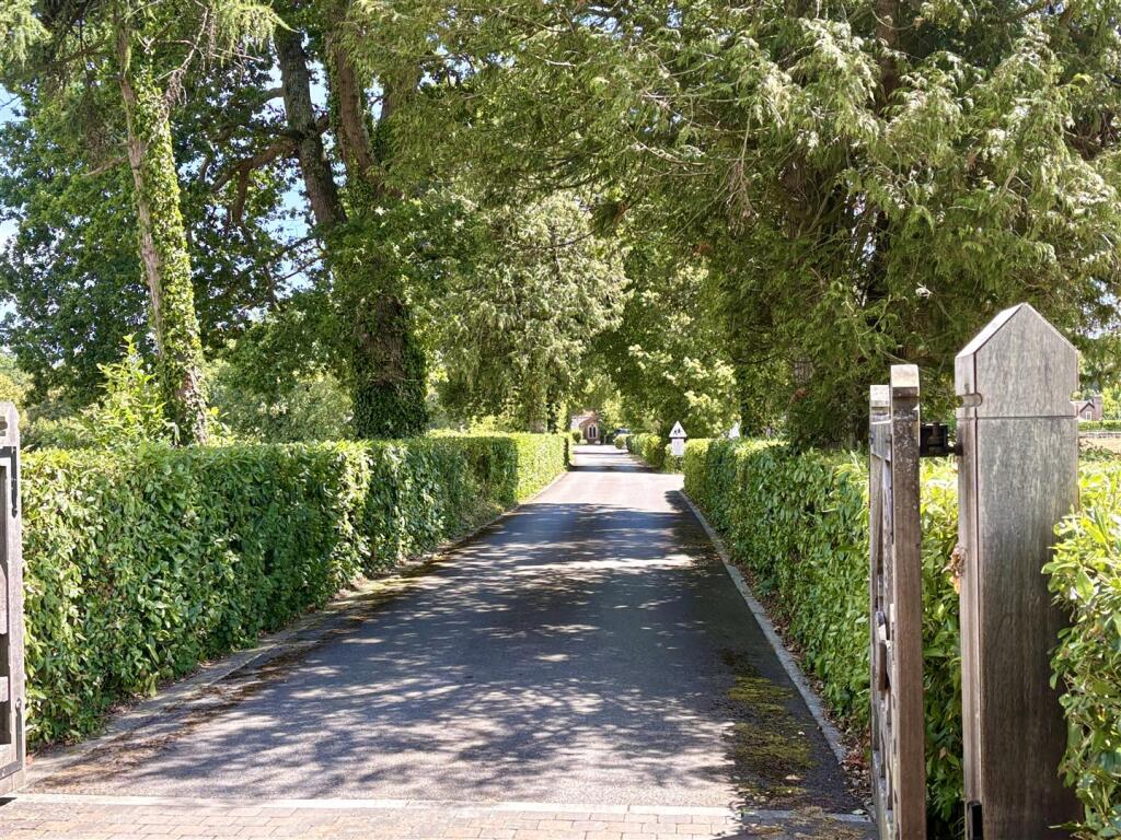 Additional image 17 of Wimborne Road West, Wimborne