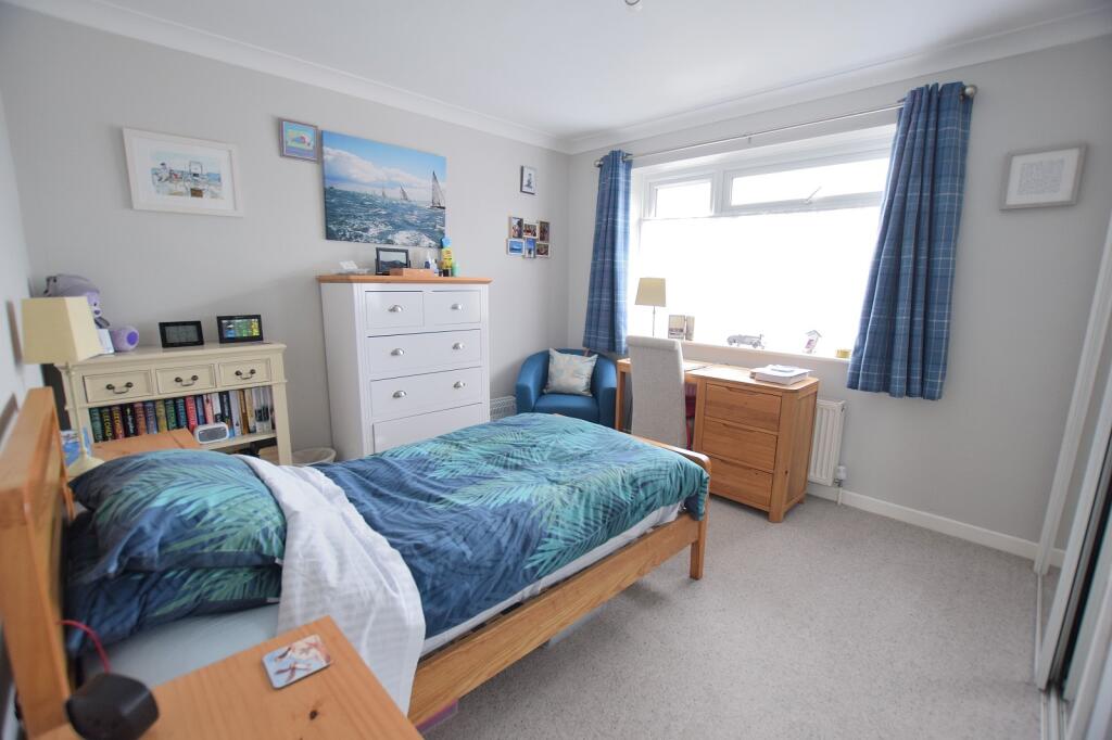 Additional image 10 of Barton Wood Road, Barton On Sea, New Milton, Hampshire. BH25 7NN