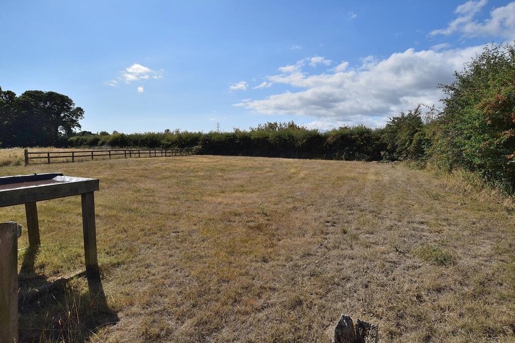 Additional image 15 of New Lane, New Milton, Hampshire. BH25 5TD