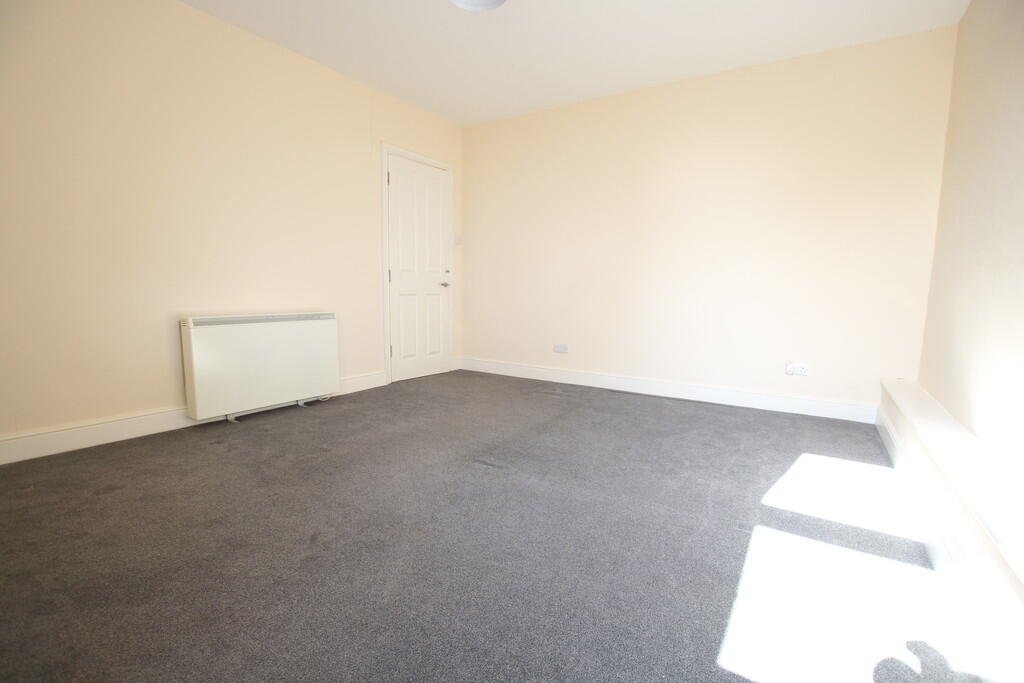 Additional image 4 of New Milton, Hampshire