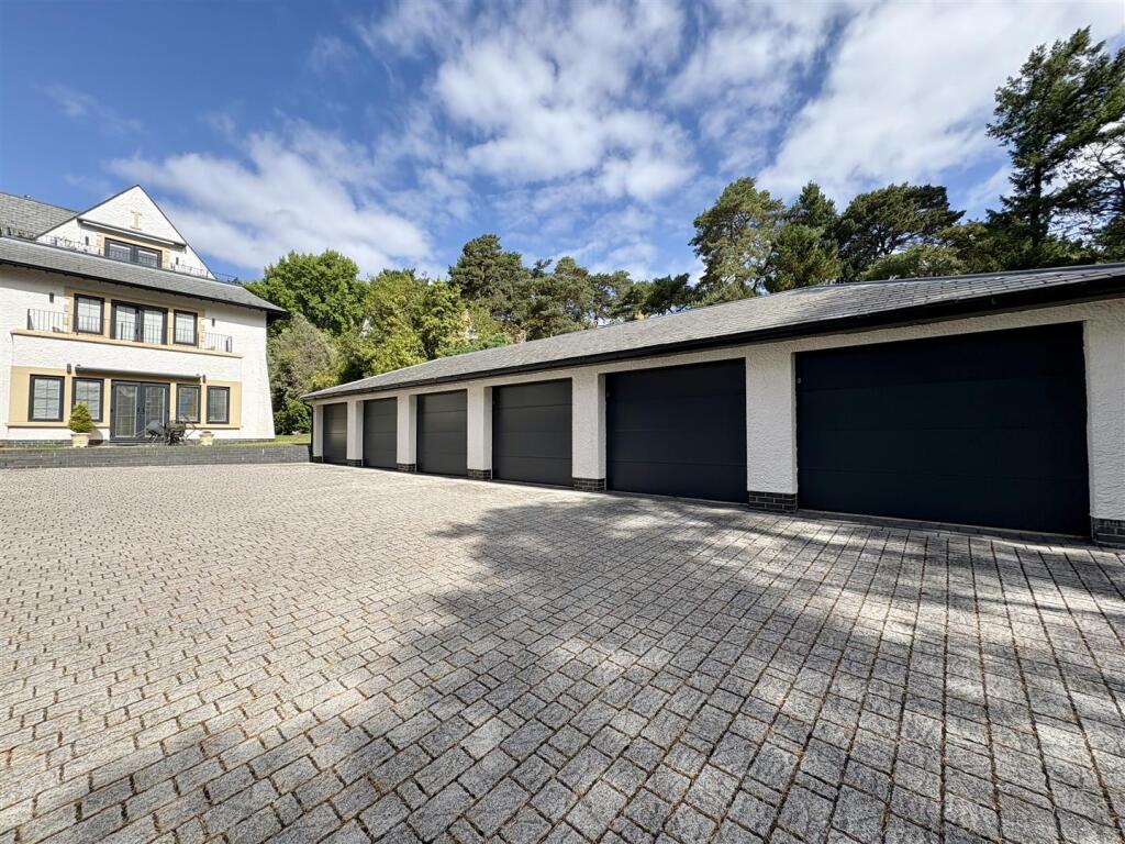 Additional image 11 of 38 Golf Links Road, Ferndown