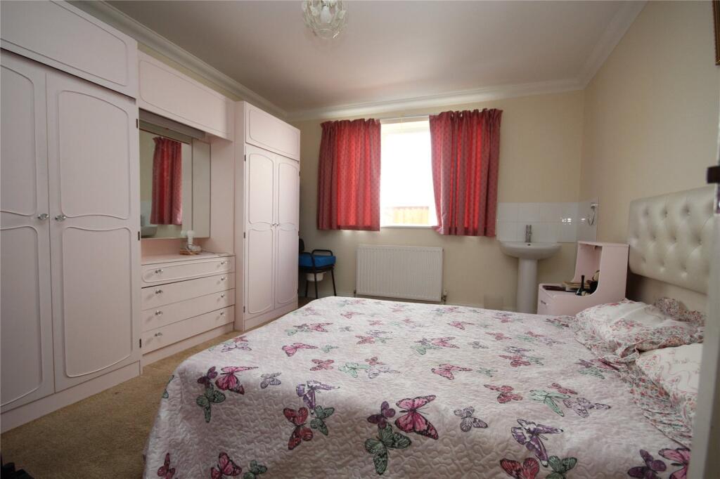 Additional image 11 of Oaks Drive, St. Leonards, Ringwood, Hampshire, BH24