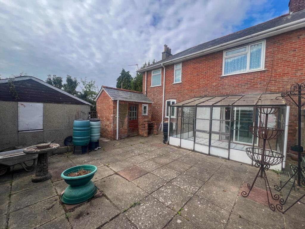 Additional image 9 of Gordon Road, Wimborne, BH21