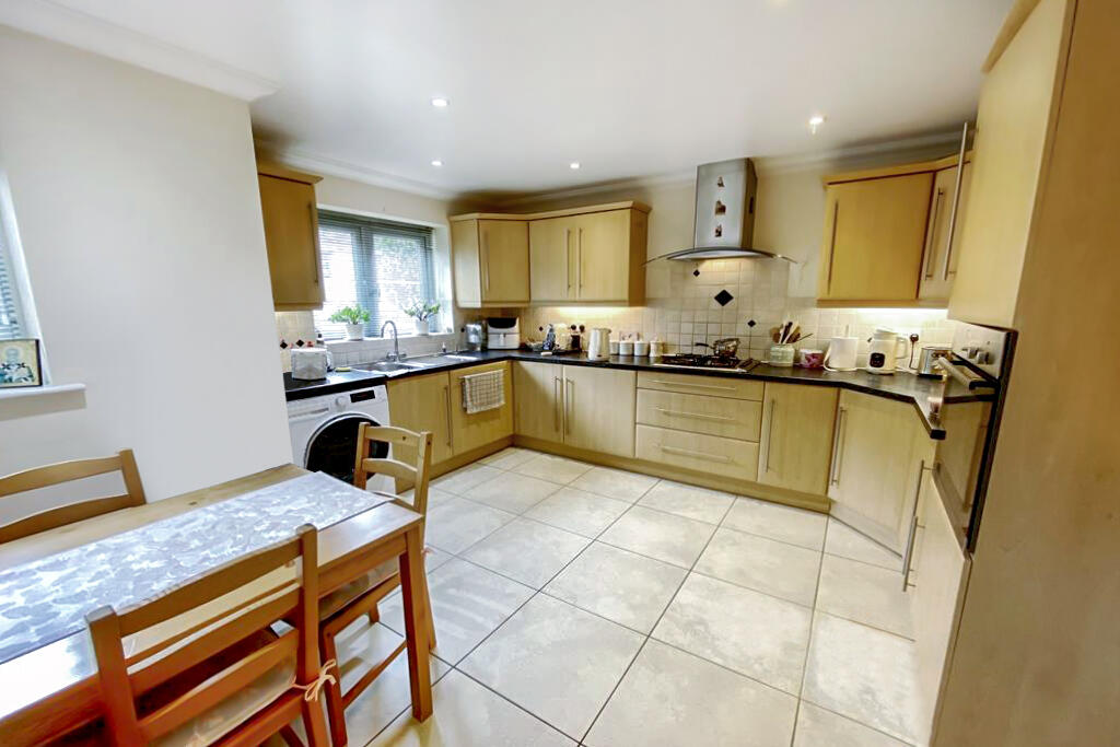 Additional image 7 of Glenwood Road, West Moors, Ferndown, Dorset