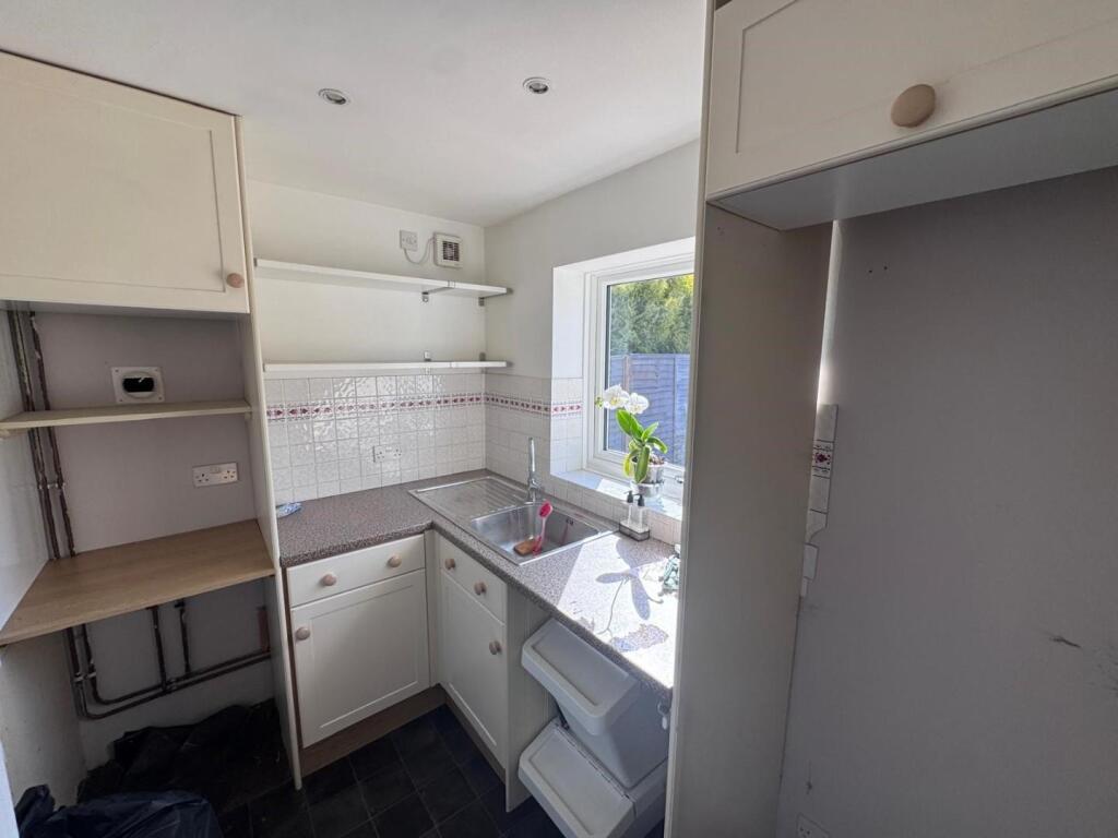 Additional image 17 of Rempstone Road, Merley, Wimborne