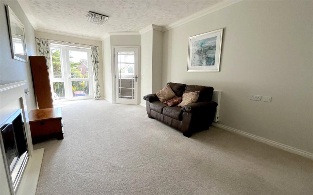 Additional image 6 of Stuart Road, Highcliffe, Christchurch, Dorset, BH23