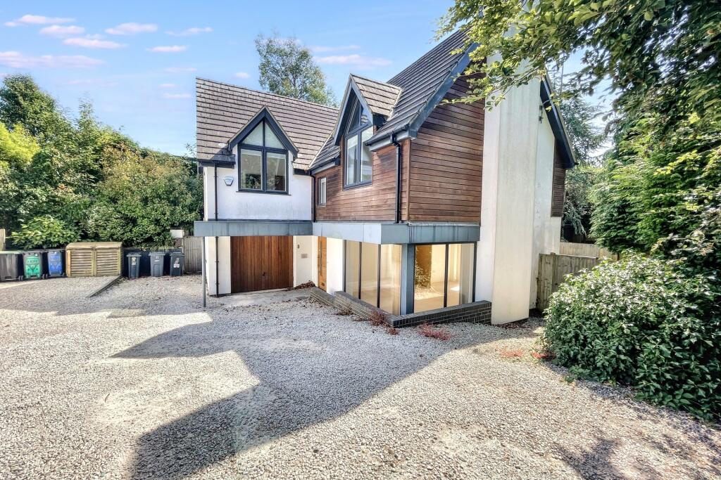 Additional image 32 of Queens Park