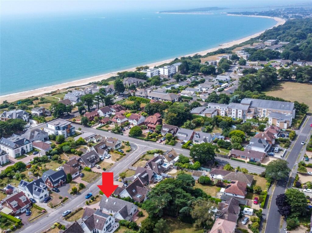 Additional image 14 of Waterford Gardens, Highcliffe, Christchurch, Dorset, BH23