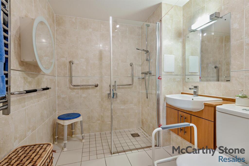 Additional image 9 of Cornmantle Parsonage Barn Lane, Ringwood, Hampshire, BH24 1WJ