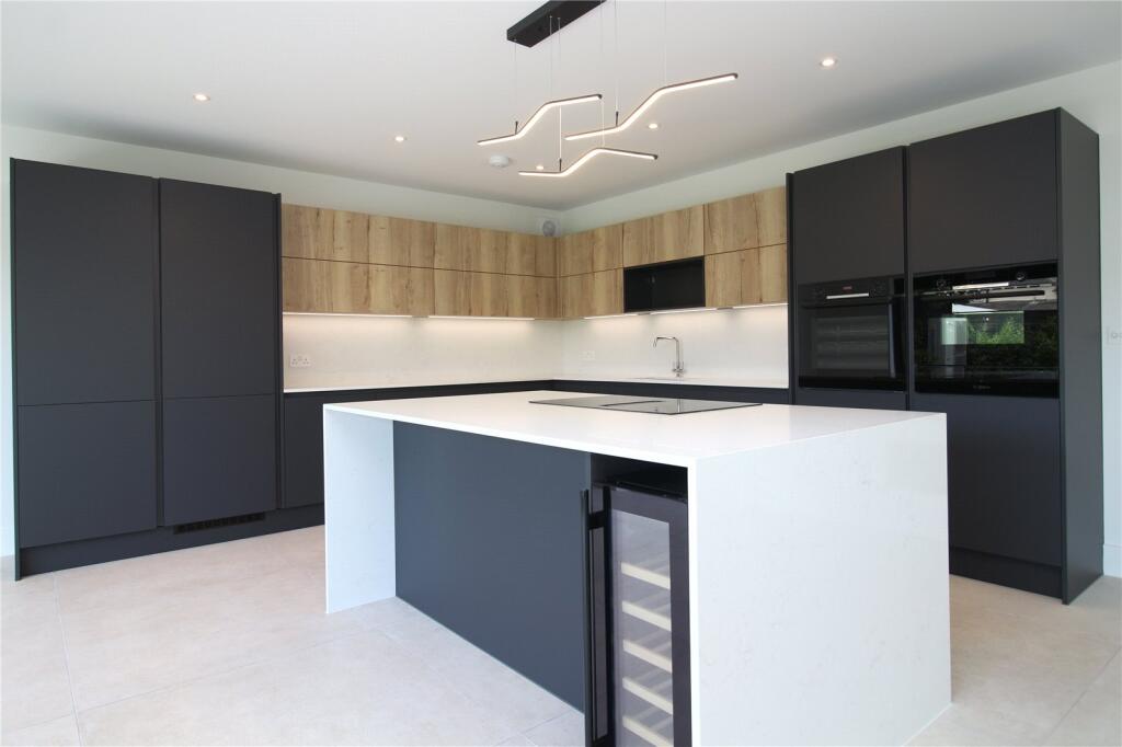 Additional image 5 of First Marine Avenue, Barton On Sea, Hampshire, BH25