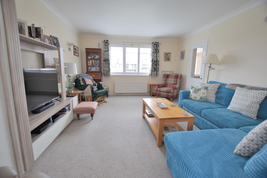 Additional image 7 of Barton Wood Road, Barton On Sea, New Milton, Hampshire. BH25 7NN