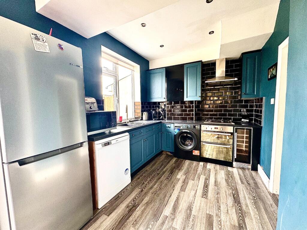 Additional image 4 of Castlemain Avenue, Bournemouth, Dorset, BH6 5EW