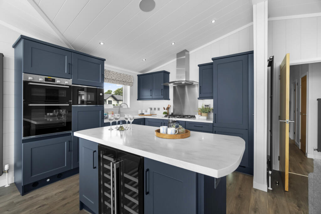 Additional image 5 of Christchurch Road, New Milton, BH25