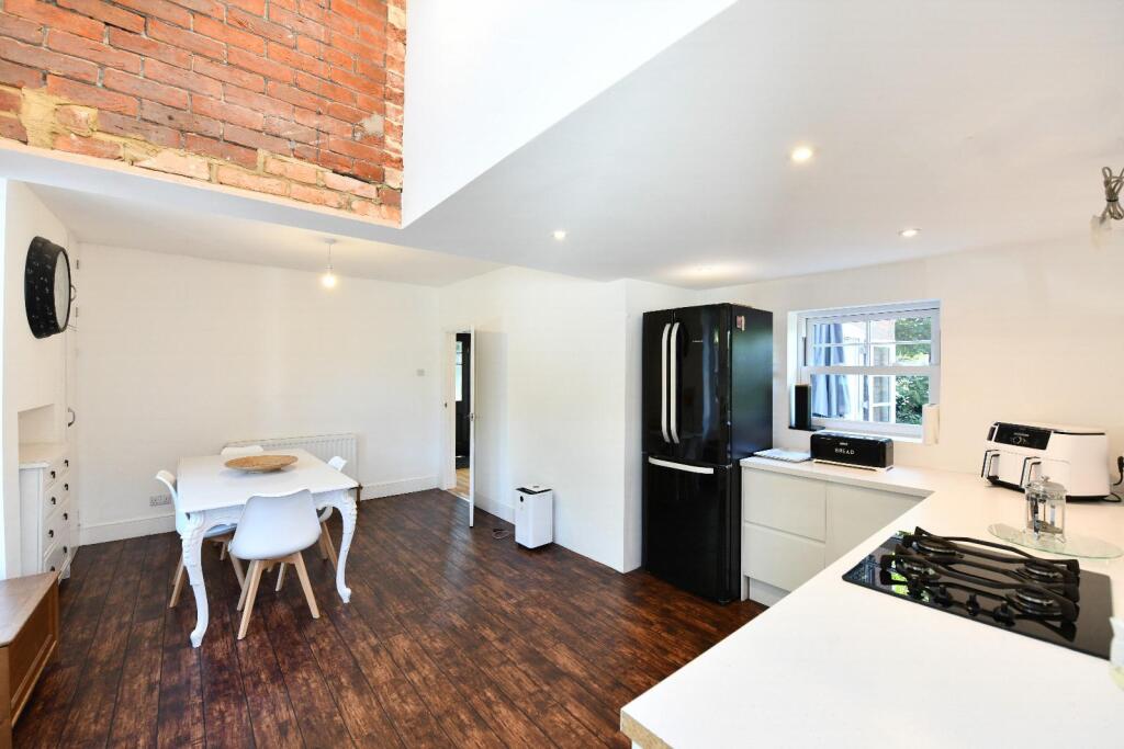 Additional image 2 of St Ives, BH24 2NY