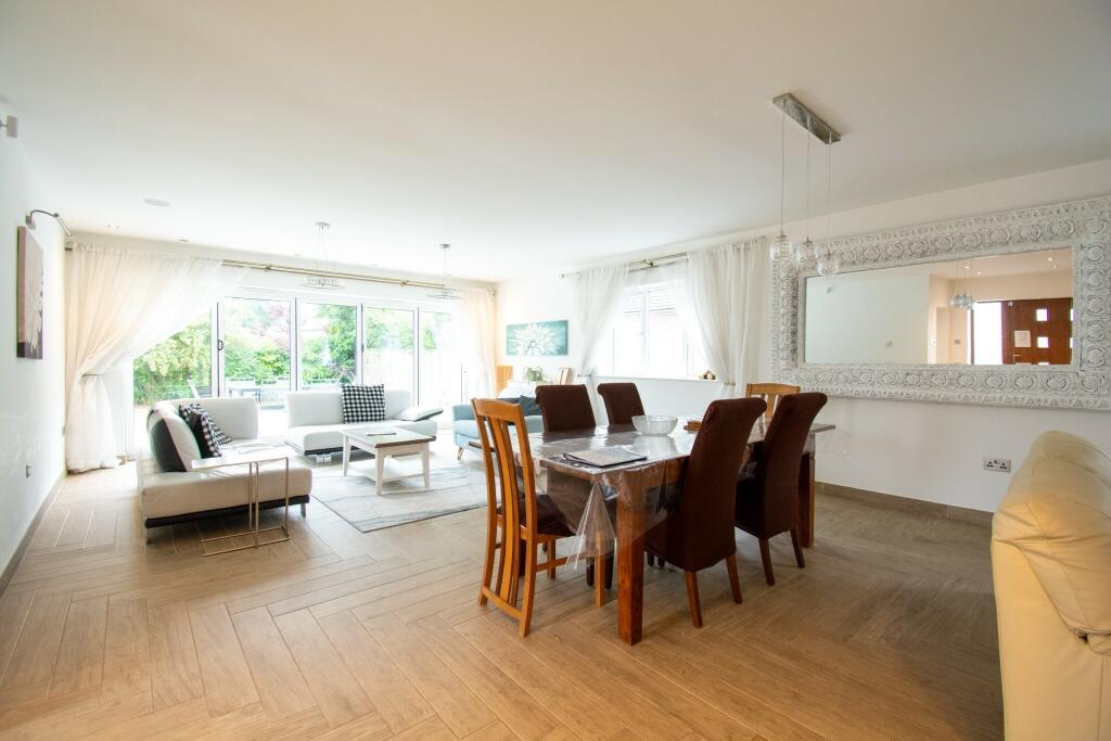 Additional image 3 of **5 Bed High End House in Queens Park**