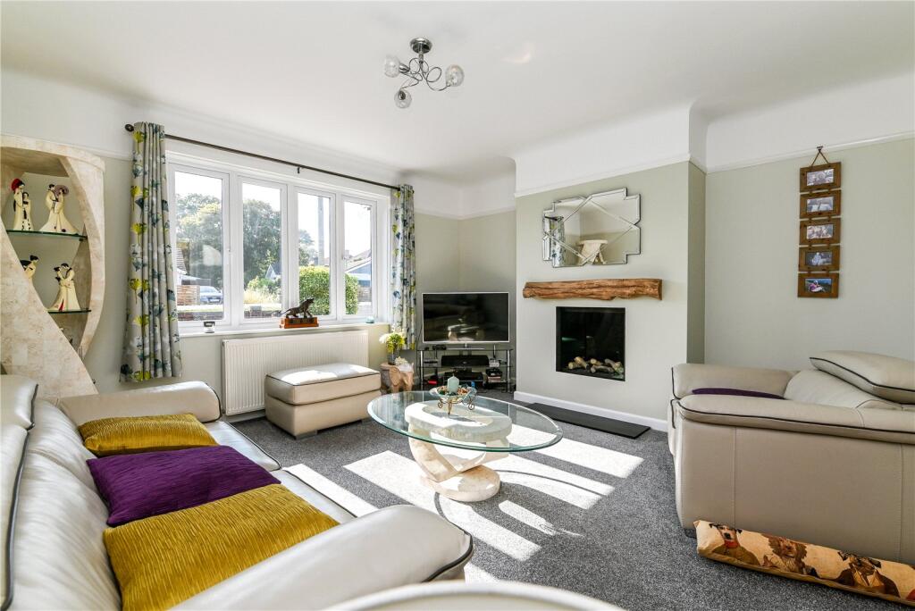 Additional image 5 of Dilly Lane, Barton on Sea, New Milton, Hampshire, BH25