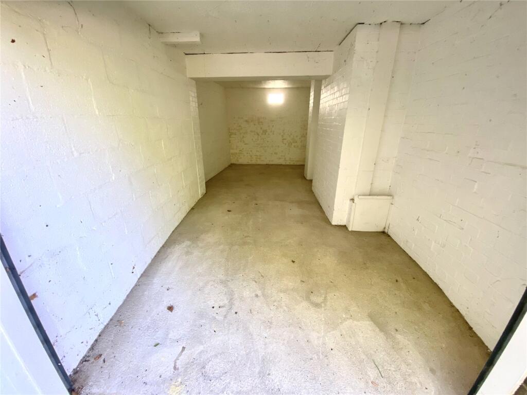 Additional image 9 of Orchard Mead, Linden Gardens, Ringwood, Hampshire, BH24