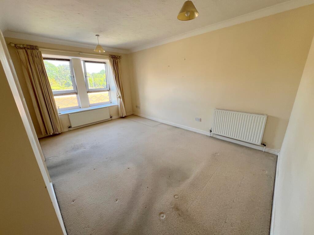 Additional image 9 of Whitefield Road, New Milton, Hampshire. BH25 6DF