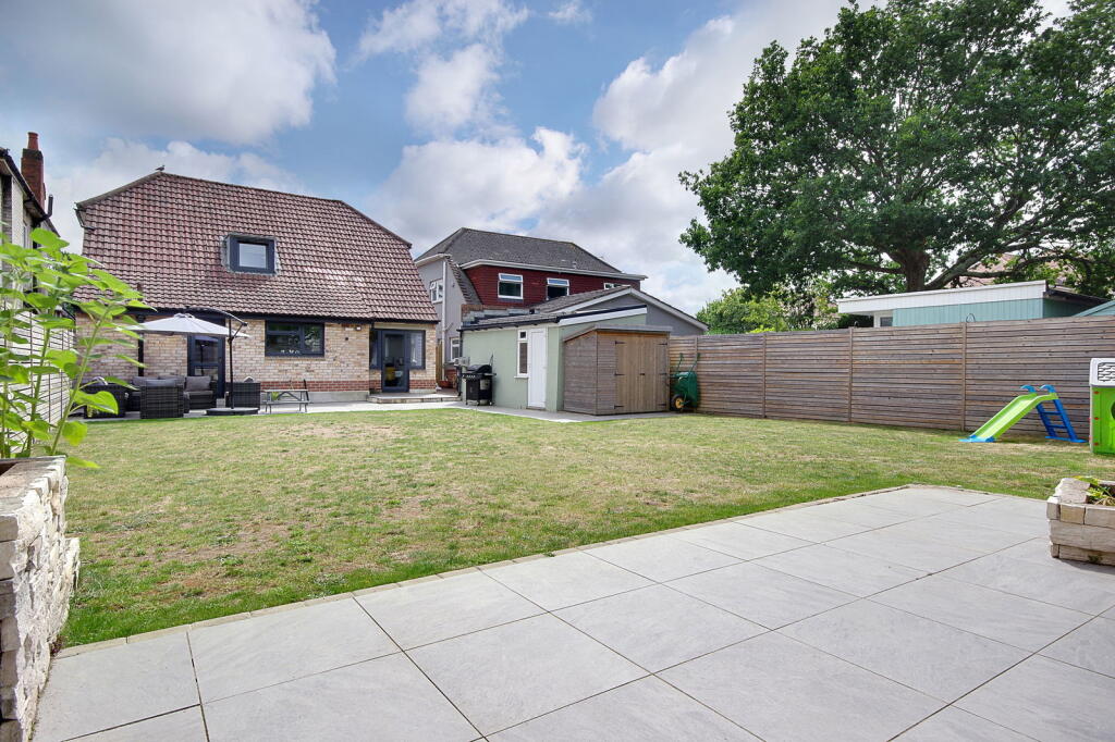 Additional image 41 of Queens Park, Bournemouth, BH8 9HZ