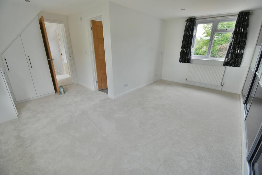 Additional image 18 of Robins Wood Drive, Ferndown, BH22