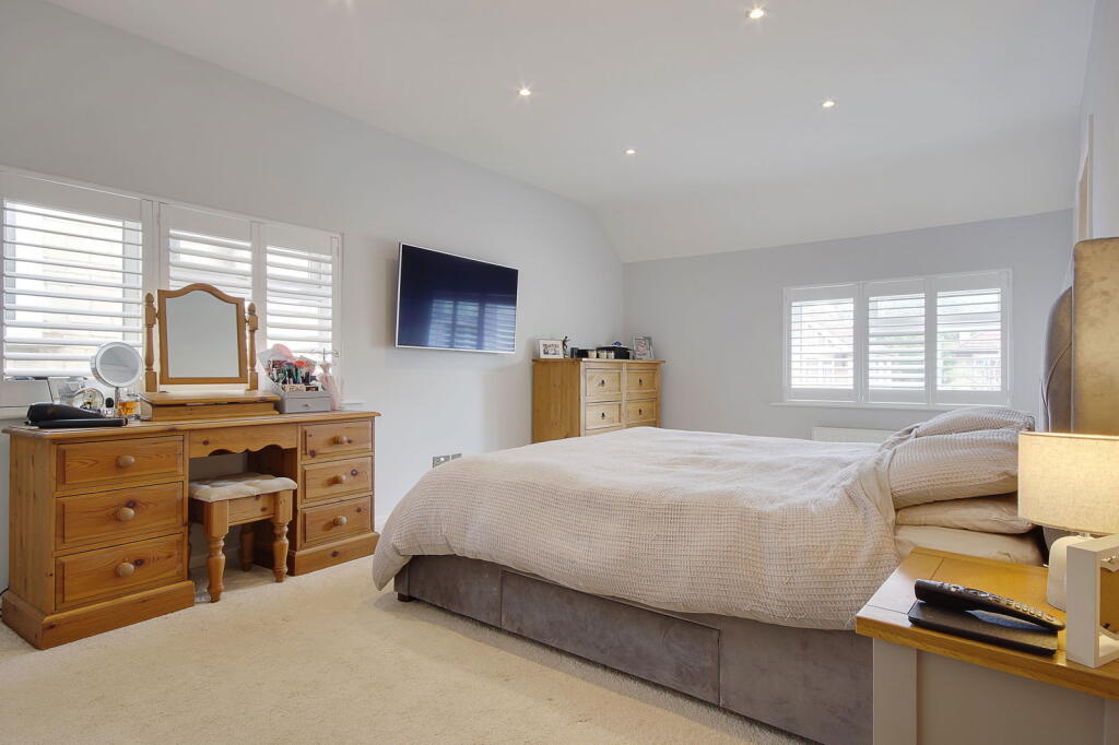 Additional image 26 of Queens Park, Bournemouth, BH8 9HZ