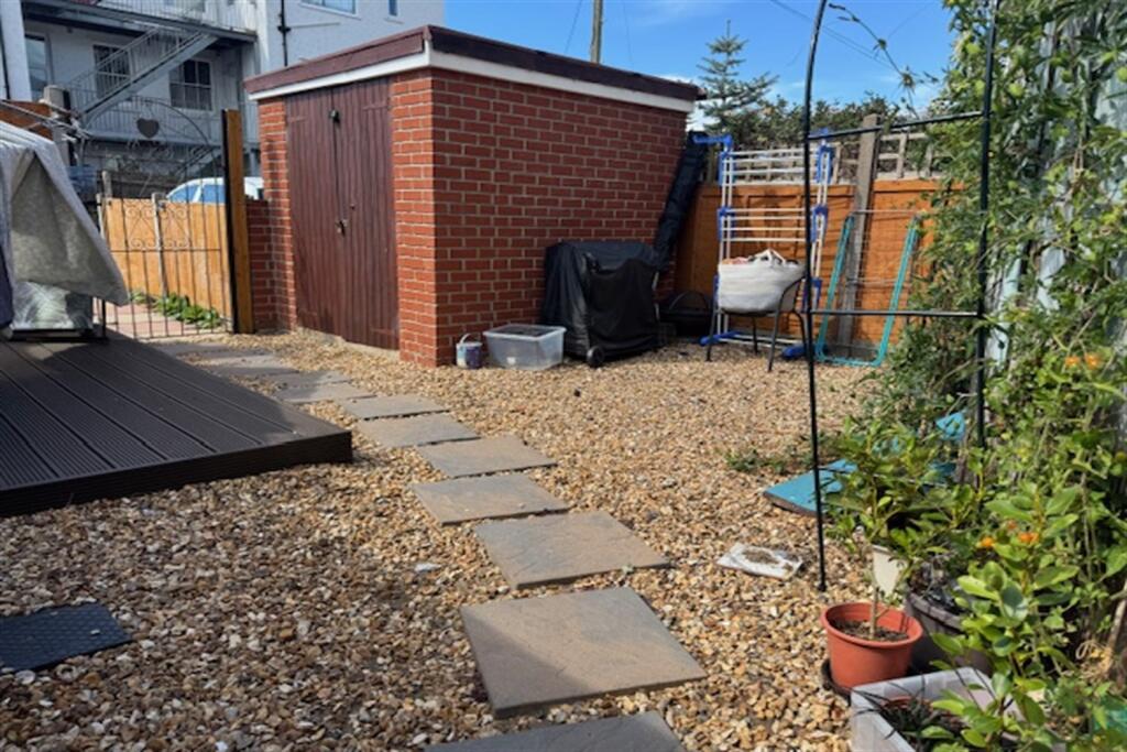 Additional image 6 of 1 bedroom Ground Floor Flat in Southbourne