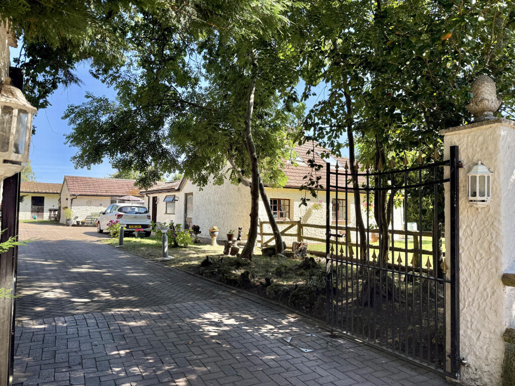Additional image 32 of Rose Cottage, Sandy Lane, Three Legged Cross, Wimborne, Dorset