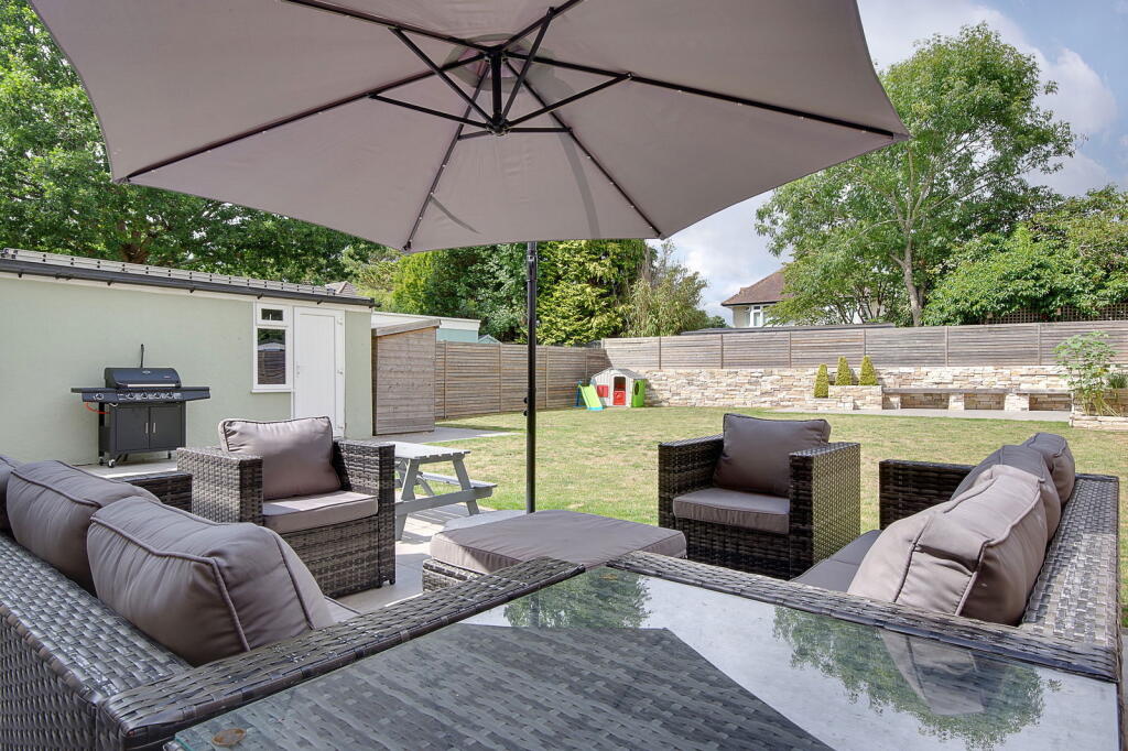 Additional image 40 of Queens Park, Bournemouth, BH8 9HZ