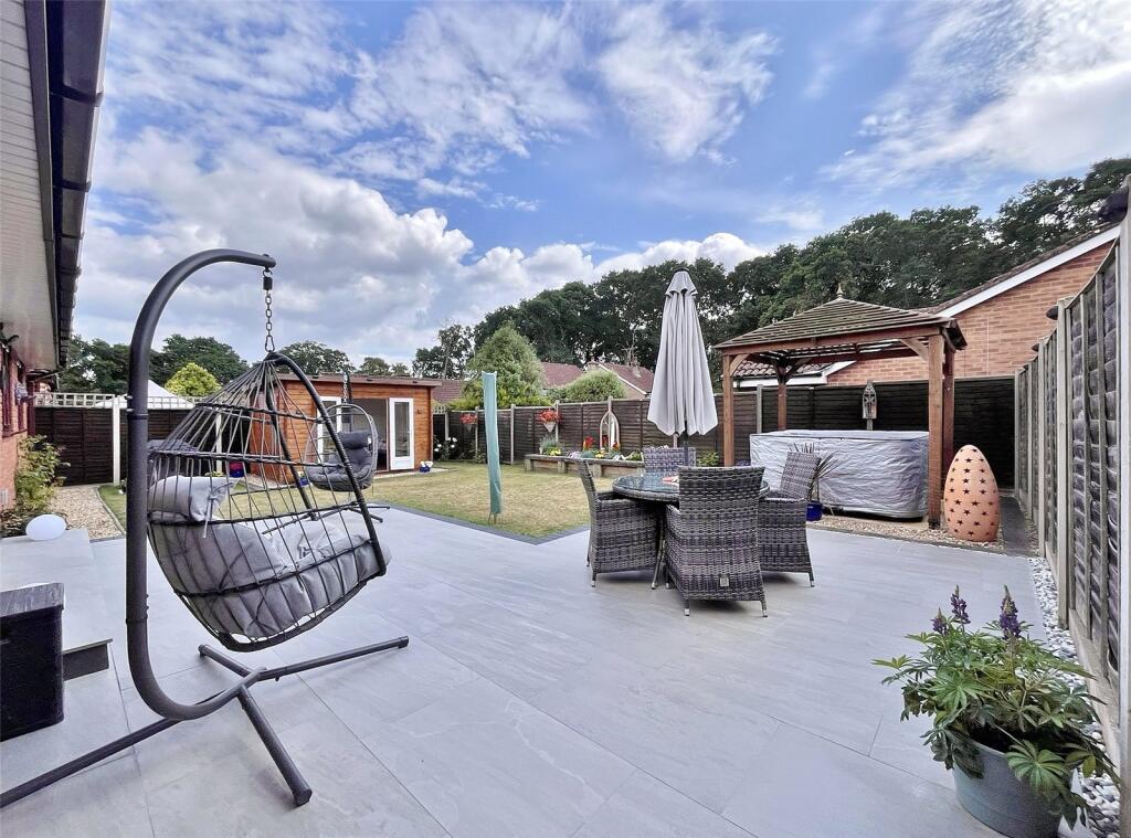 Additional image 24 of Howe Lane, Verwood, Dorset, BH31