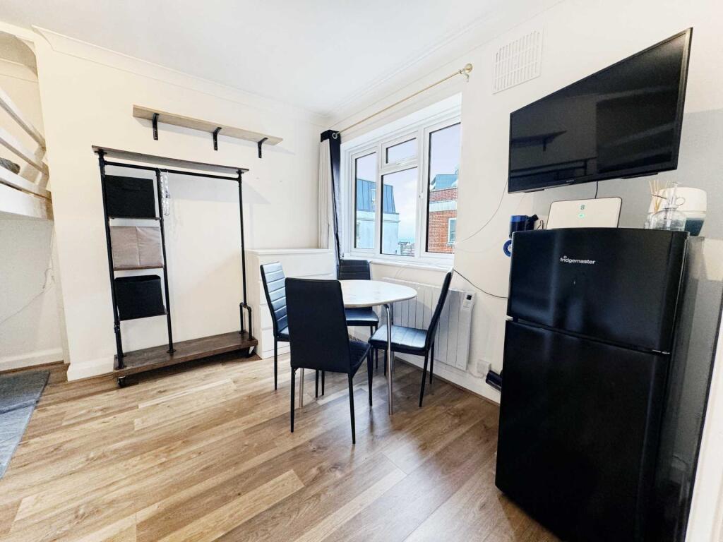 Additional image 3 of Modern Studio! Terrace Road, Bournemouth