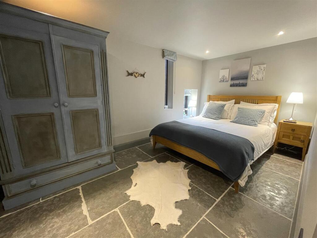 Additional image 19 of Knowlton